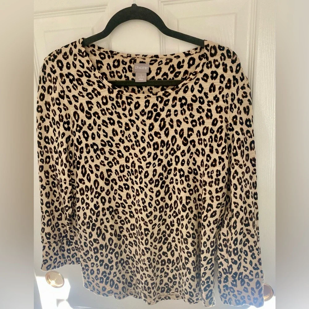 Chico’s Three Quarter Sleeve Animal Print With Gold Button Detail on Sleeves - Picture 1 of 6